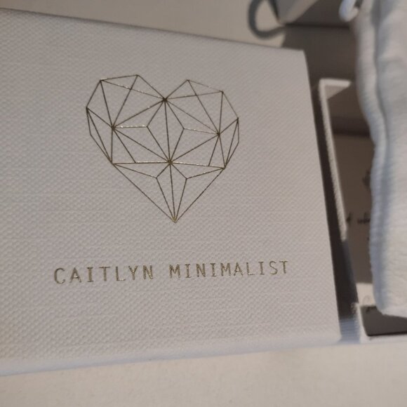 Tennis Necklace with Rhinestones - Picture 5 of 6